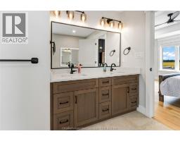 42 ROSEWOOD CRESCENT - 26