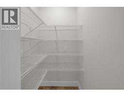 207 Rosewood CRESCENT - 28