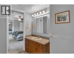 10 Van Allen AVENUE UnitNo. 1001 - 12