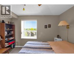 10 Van Allen AVENUE UnitNo. 1001 - 21