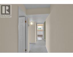 10 Van Allen AVENUE UnitNo. 1001 - 24