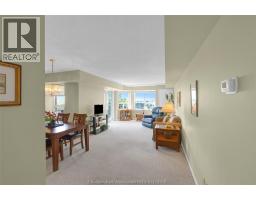 10 Van Allen AVENUE UnitNo. 1001 - 25