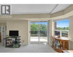 10 Van Allen AVENUE UnitNo. 1001 - 29