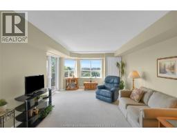 10 Van Allen AVENUE UnitNo. 1001 - 33
