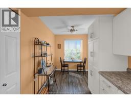 10 Van Allen AVENUE UnitNo. 1001 - 37