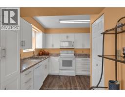 10 Van Allen AVENUE UnitNo. 1001 - 40
