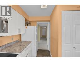 10 Van Allen AVENUE UnitNo. 1001 - 44