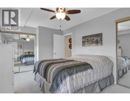 10 Van Allen AVENUE UnitNo. 1001 - 9
