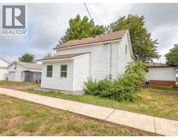 47 Parr STREET - 3