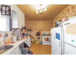 106 St. George STREET - 13