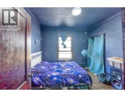106 St. George STREET - 17