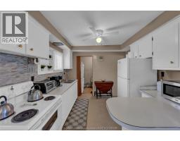 150 Peel STREET - 10