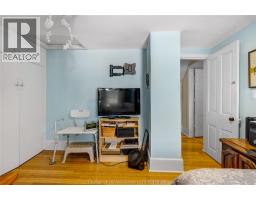 97 VICTORIA AVENUE - 19