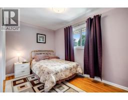 175 Sylvester DRIVE - 16