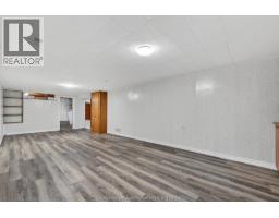 35 Peter STREET - 36