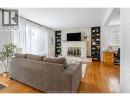 76 PAMELA CRESCENT - 17