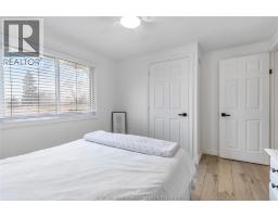 76 PAMELA CRESCENT - 26