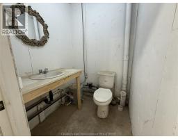 136 HERITAGE ROAD - 13
