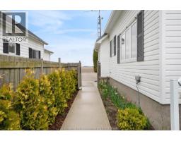 20261 Port ROAD - 35
