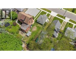 245 SELKIRK STREET - 16