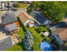 460 Queen STREET - 35