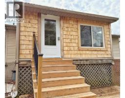 40 Thornhill CRESCENT - 9