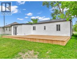 7 Oxley DRIVE - 32