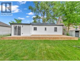 7 Oxley DRIVE - 33