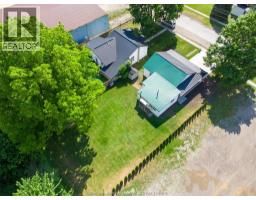 136 OAK STREET East - 38