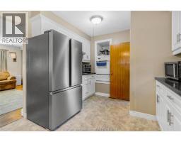 147 COVERDALE STREET - 10