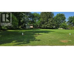 56 Albert AVENUE - 2