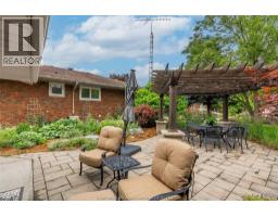431 Victoria AVENUE - 36