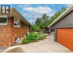 431 Victoria AVENUE - 4