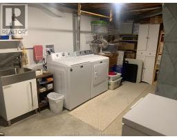 31 MONARCH DRIVE - 23