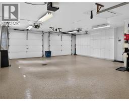 7 FAIRCOURT AVENUE - 42