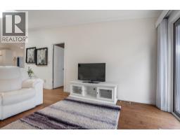24 Mcintosh AVENUE - 25