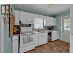 12 McKinnon DRIVE - 19