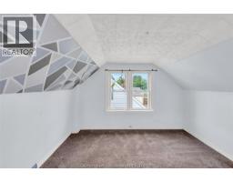 12 McKinnon DRIVE - 26