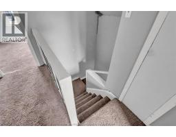 12 McKinnon DRIVE - 29