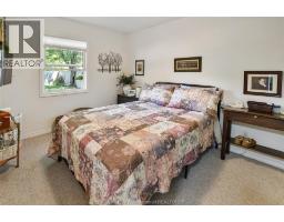 8585 James STREET - 17