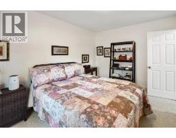 8585 James STREET - 18