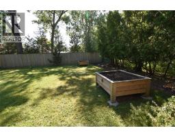 8585 James STREET - 33