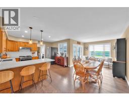 2027 Dufferin AVENUE - 13