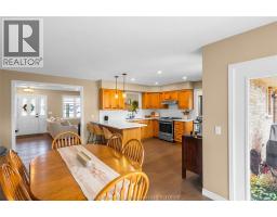 2027 Dufferin AVENUE - 15