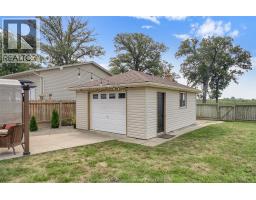 2027 Dufferin AVENUE - 39