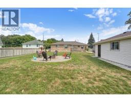 2027 Dufferin AVENUE - 42