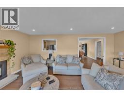 2027 Dufferin AVENUE - 5
