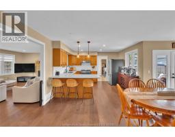2027 Dufferin AVENUE - 9