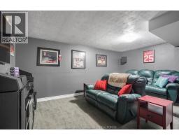 107 NORWAY MAPLE DRIVE - 34