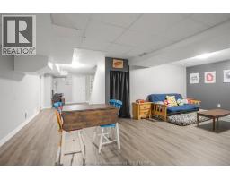 107 NORWAY MAPLE DRIVE - 38